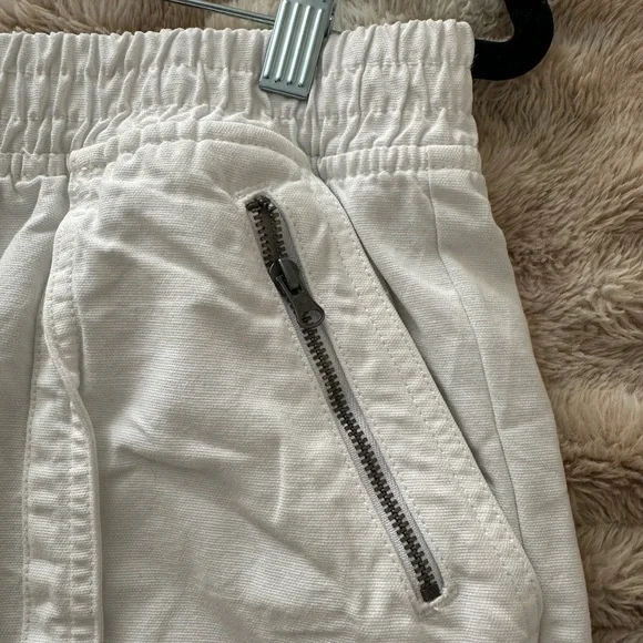 Aerie White Shorts with Elastic Waistband - Picture 2 of 4